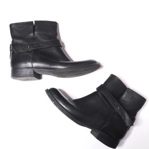 MADEWELL The Biker Ankle Boot in Black 6M